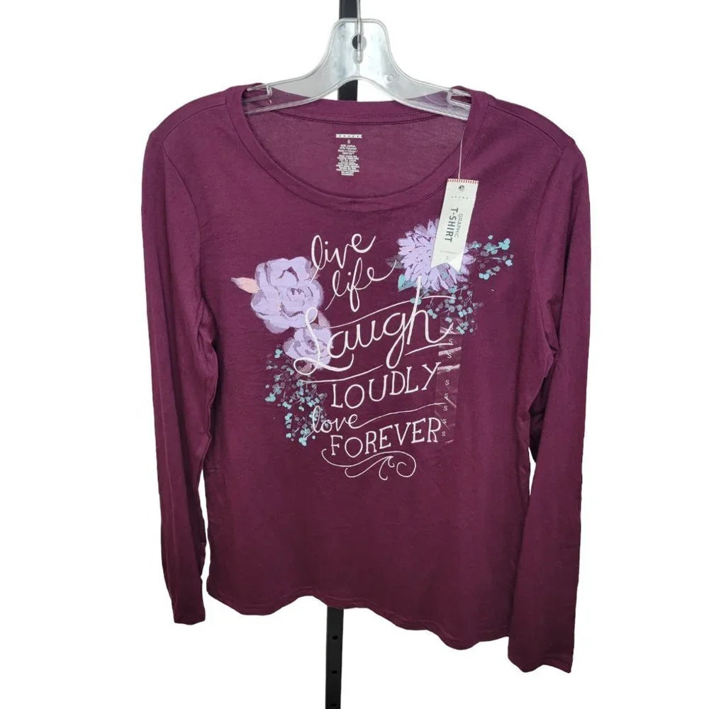 𝅺Kohls Graphic  Long Sleeve Top